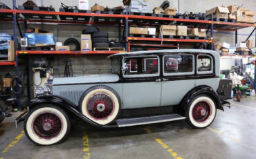 Packard-1929-Sedan-7