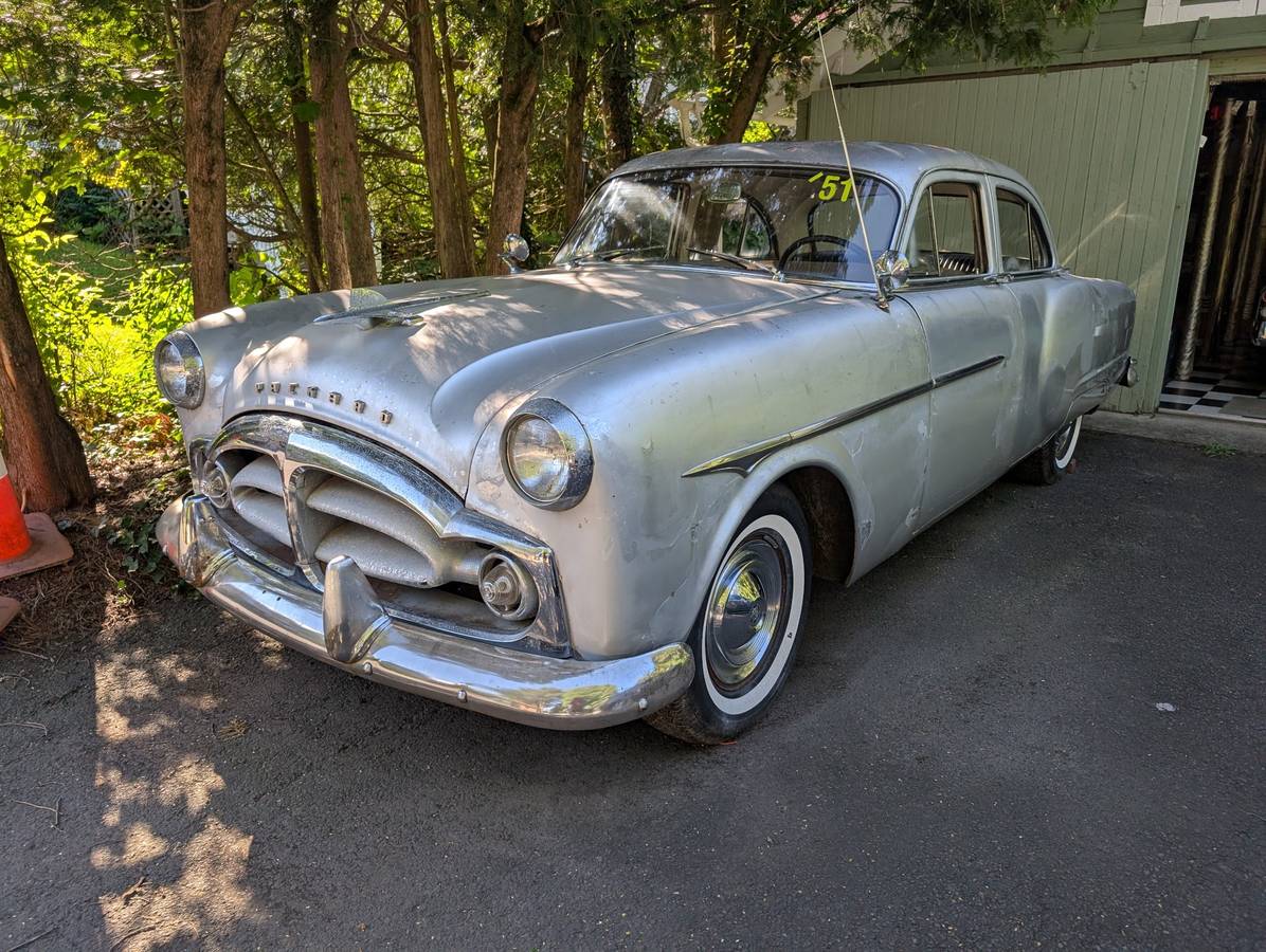 Packard-1951-silver-1