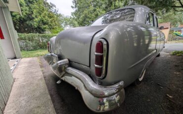 Packard-1951-silver-3