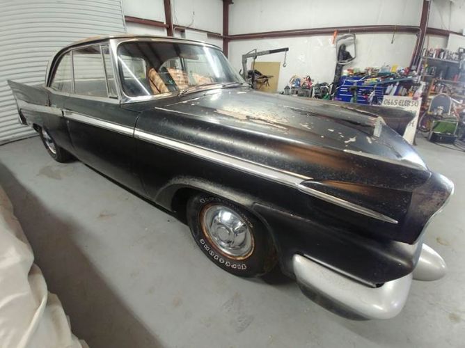 Packard-Other-1958-BlackWhite-RedBlack-17