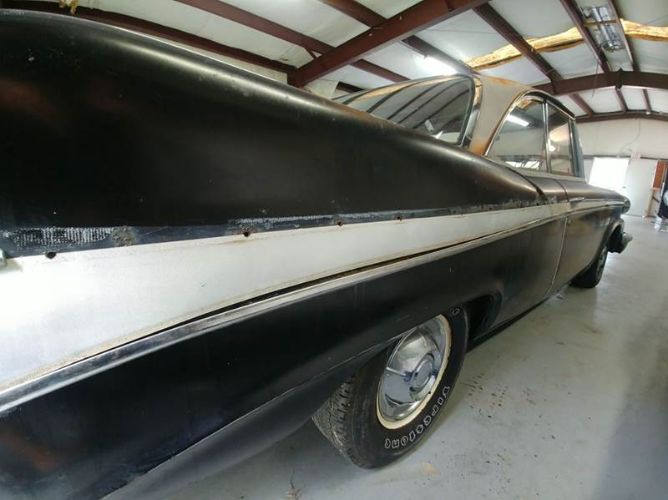 Packard-Other-1958-BlackWhite-RedBlack-2