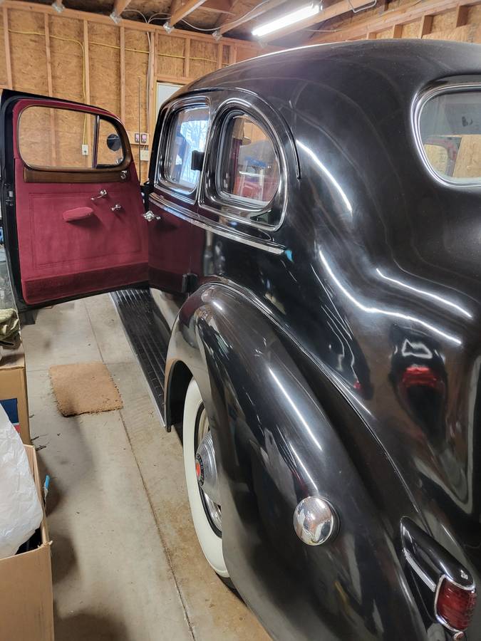 Packard-senior-series-super-8-1940-black-14
