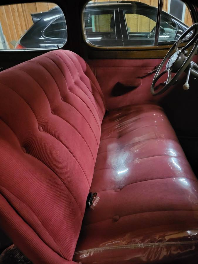 Packard-senior-series-super-8-1940-black-3