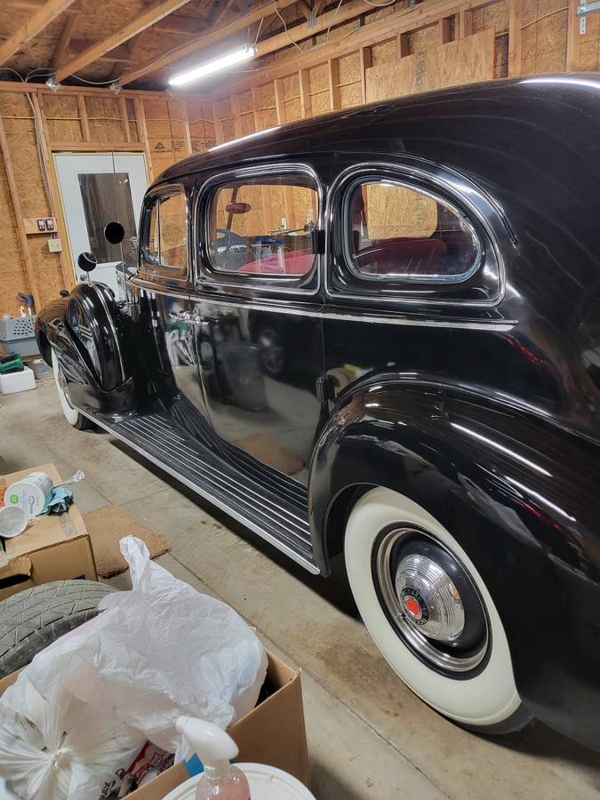 Packard-senior-series-super-8-1940-black-6