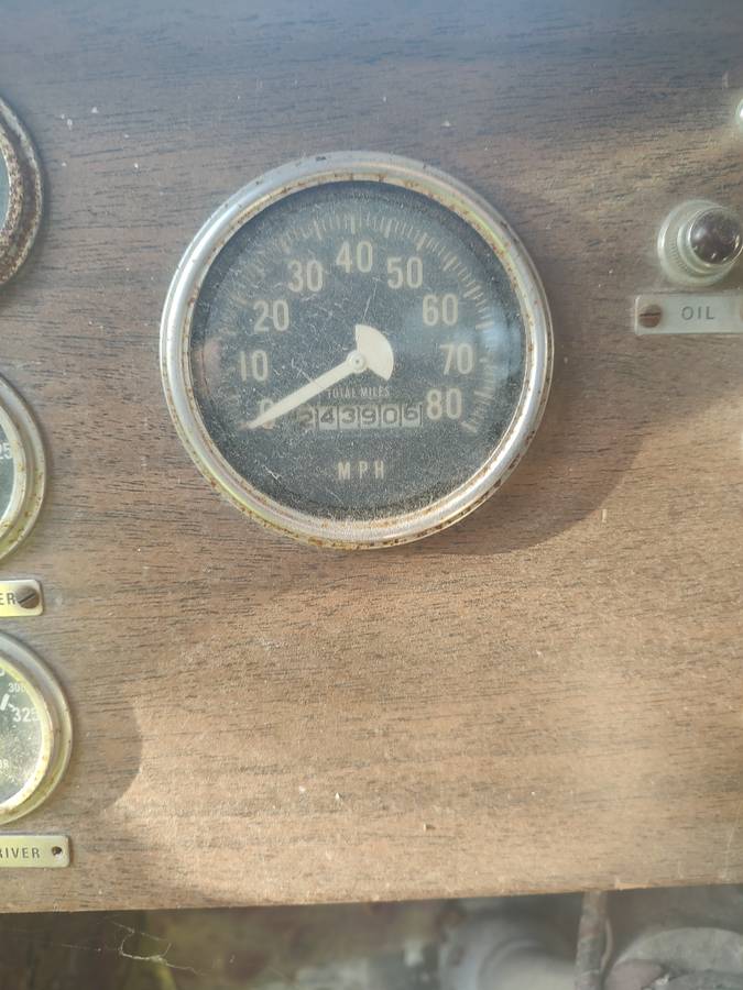 Peterbilt-359-diesel-1971-blue-19