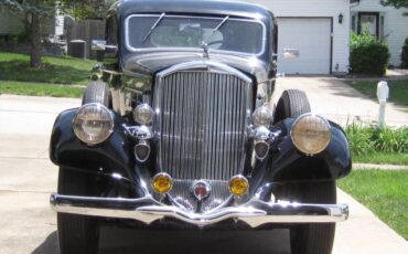 Pierce-arrow-1935-black