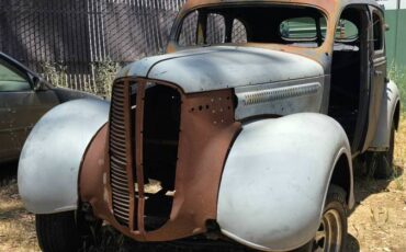 Plymouth-1937-1