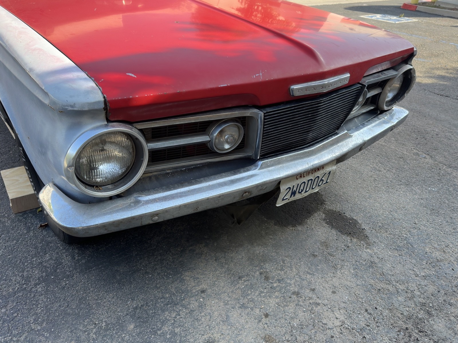 Plymouth-Barracuda-1965-6