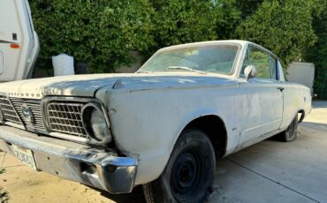Plymouth-Barracuda-1966-Fastback-1