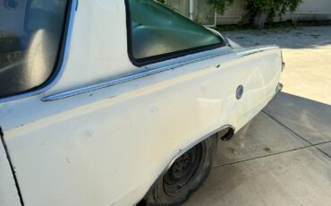 Plymouth-Barracuda-1966-Fastback-3