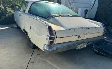 Plymouth-Barracuda-1966-Fastback-4