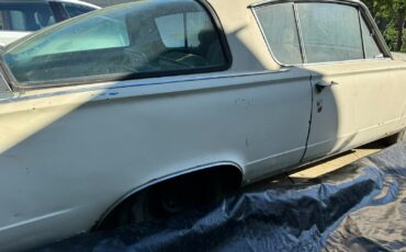 Plymouth-Barracuda-1966-Fastback-8