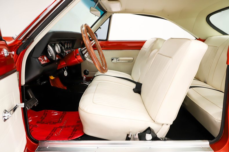 Plymouth-Barracuda-1967-Prowler-Orange-White-29