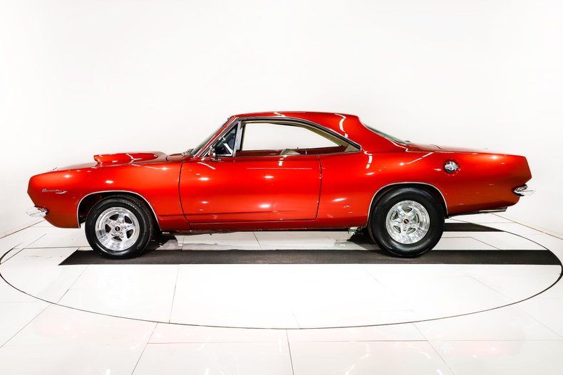 Plymouth-Barracuda-1967-Prowler-Orange-White-38