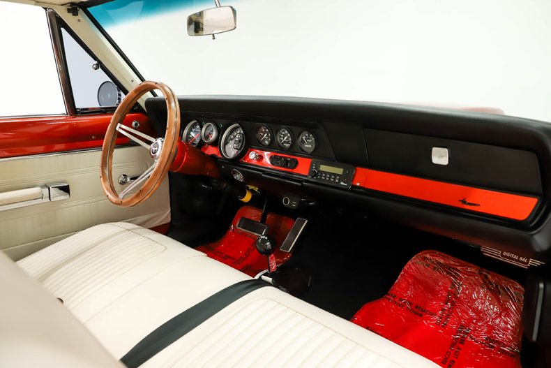 Plymouth-Barracuda-1967-Prowler-Orange-White-39