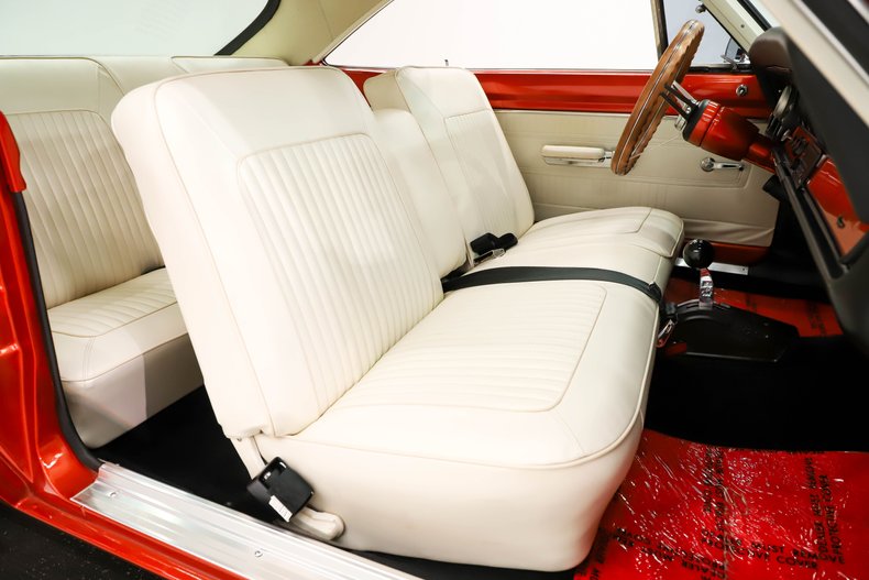 Plymouth-Barracuda-1967-Prowler-Orange-White-42