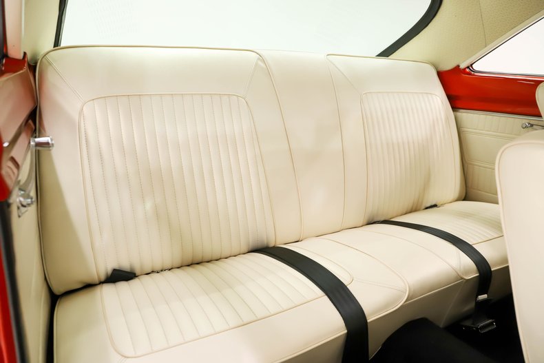 Plymouth-Barracuda-1967-Prowler-Orange-White-44