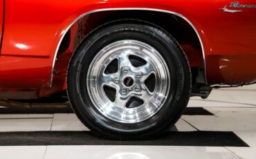 Plymouth-Barracuda-1967-Prowler-Orange-White-47