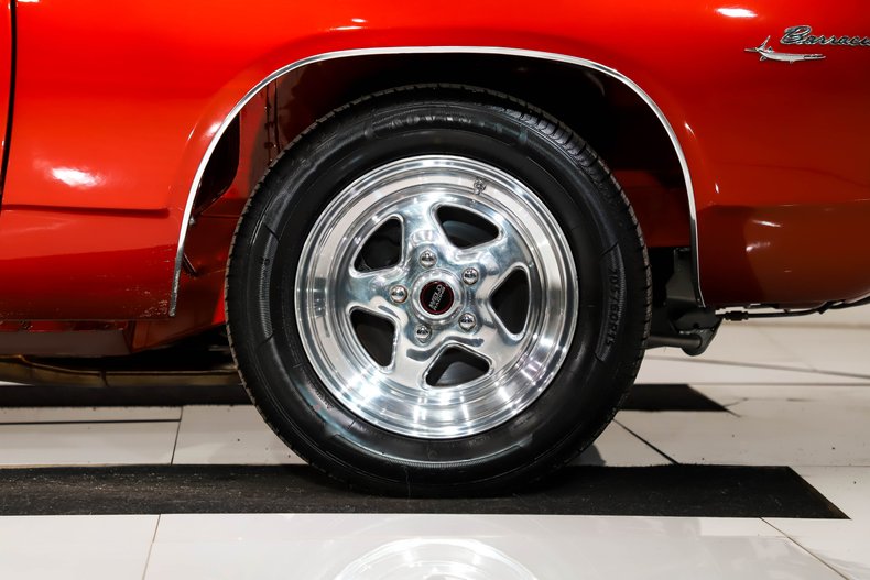 Plymouth-Barracuda-1967-Prowler-Orange-White-47