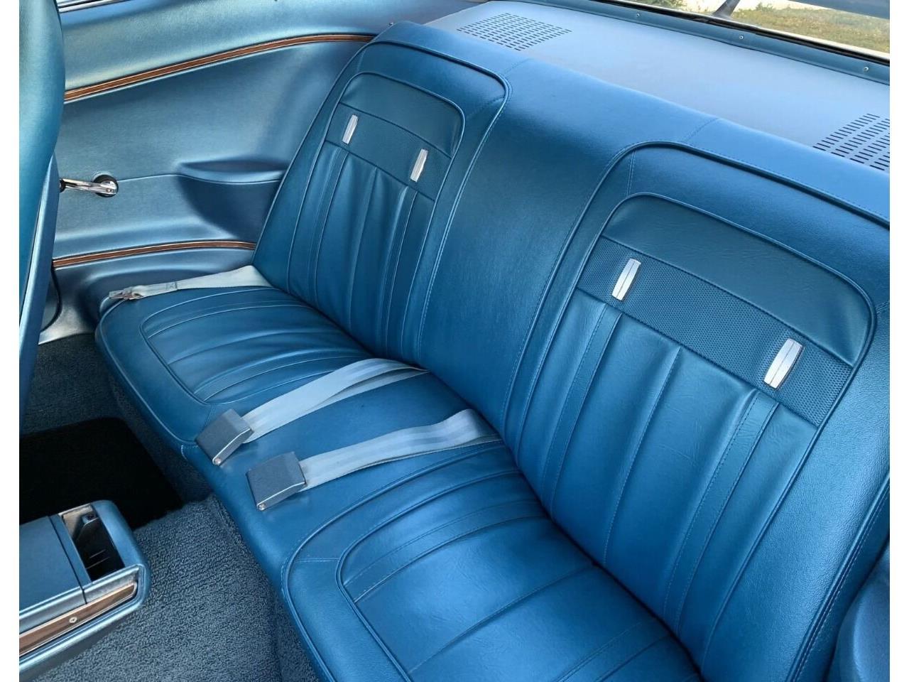 Plymouth-Barracuda-1970-Blue-Blue-14