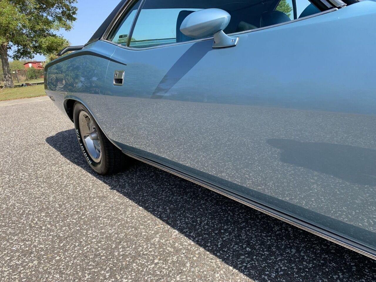 Plymouth-Barracuda-1970-Blue-Blue-4