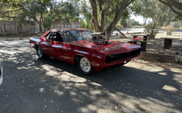 Plymouth-Barracuda-1970-Red-Gray-2