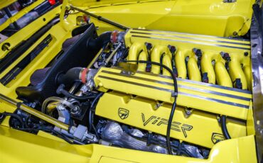 Plymouth-Barracuda-1970-Yellow-Black-9