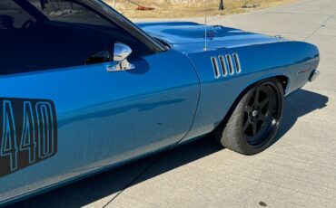 Plymouth-Barracuda-1971-10