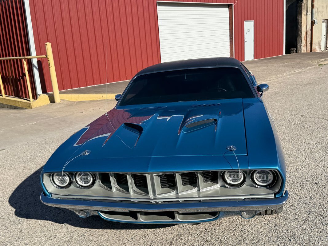 Plymouth-Barracuda-1971-27