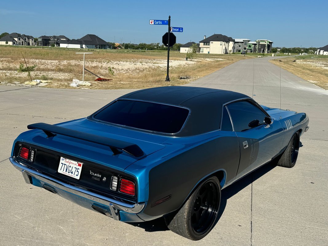Plymouth-Barracuda-1971-32