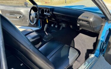 Plymouth-Barracuda-1971-38
