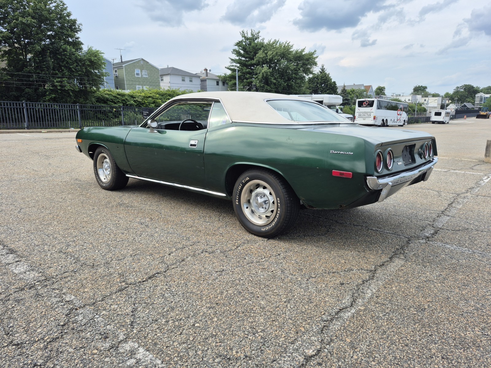 Plymouth-Barracuda-1974-Coupe-8