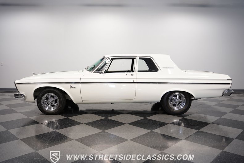 Plymouth-Belvedere-1963-White-Black-11