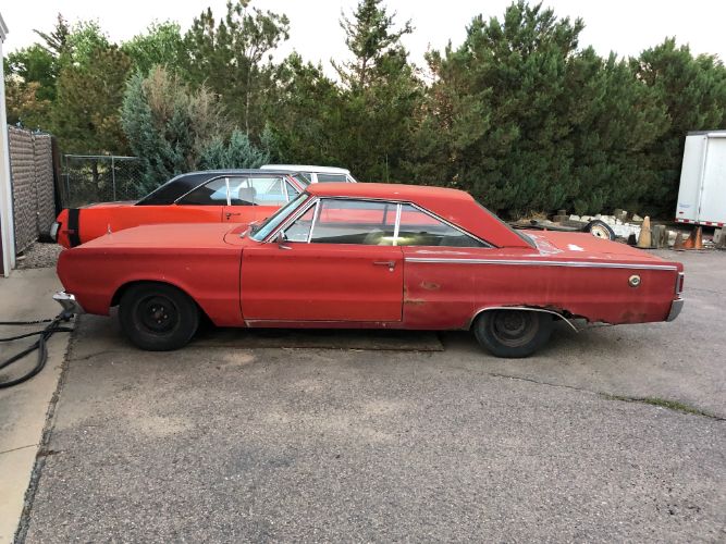 Plymouth-Belvedere-1967-2