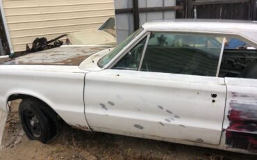 Plymouth-Belvedere-1967-Red-Red-2