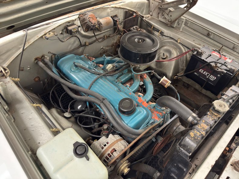 Plymouth-Belvedere-1967-Silver-Metallic-Black-33
