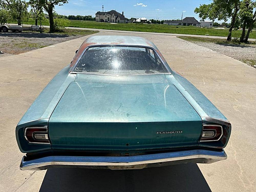 Plymouth-Belvedere-1968-custom-10