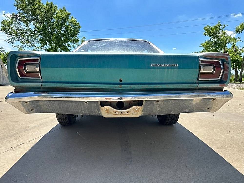Plymouth-Belvedere-1968-custom-12