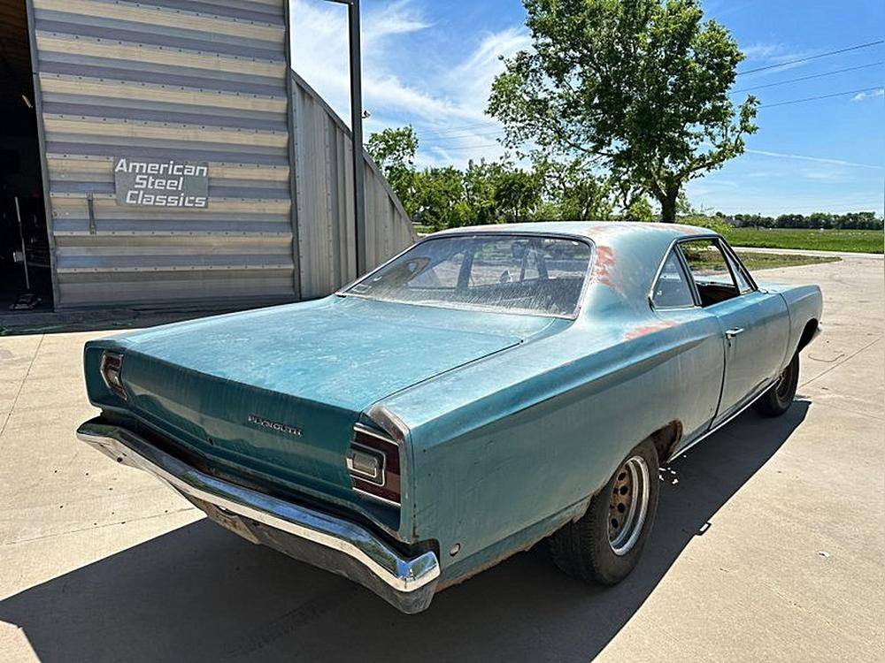 Plymouth-Belvedere-1968-custom-2