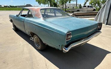 Plymouth-Belvedere-1968-custom-3
