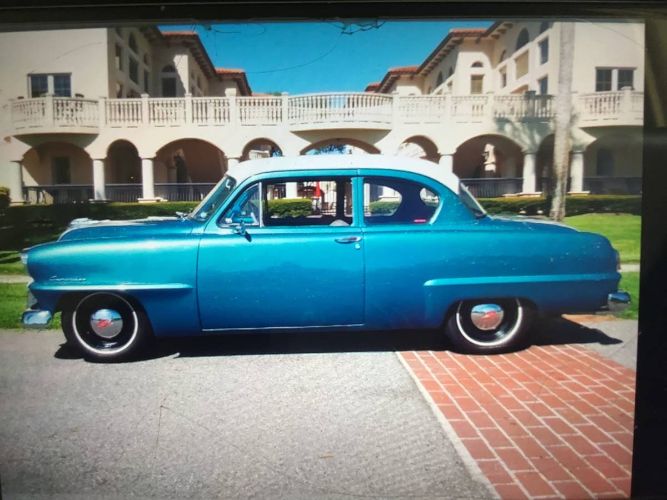 Plymouth-Cambridge-1953-Blue