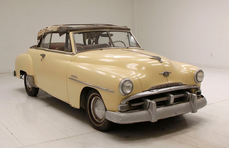 Plymouth-Cranbrook-1951-Yellow-Red-4