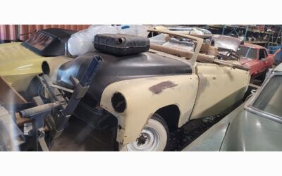 Plymouth Cranbrook 1952