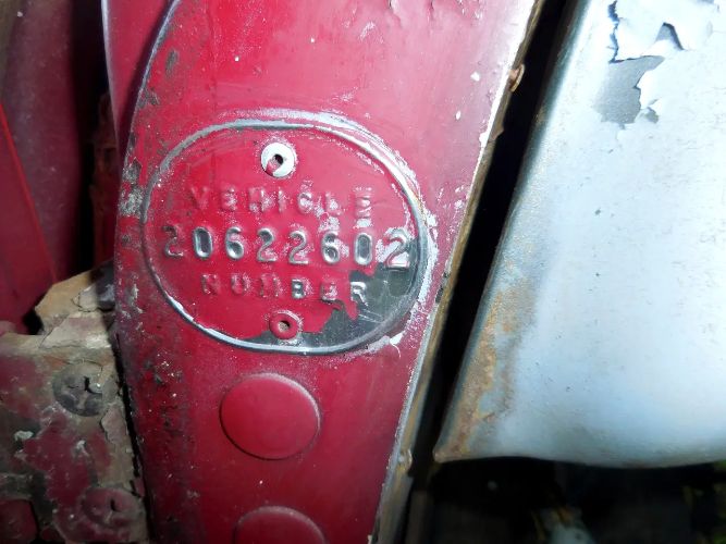 Plymouth-Cranbrook-1954-Red-Gray-7