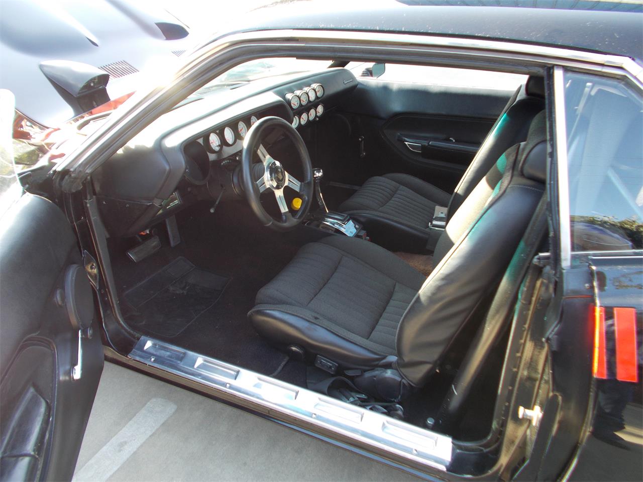 Plymouth-Cuda-1970-BLACK-BLACK-14