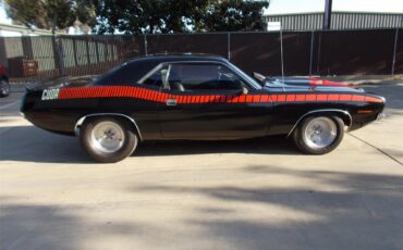 Plymouth-Cuda-1970-BLACK-BLACK-71