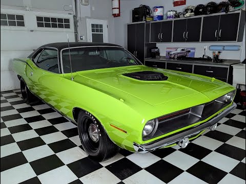 Plymouth-Cuda-1970-Lime-Light-Black-1