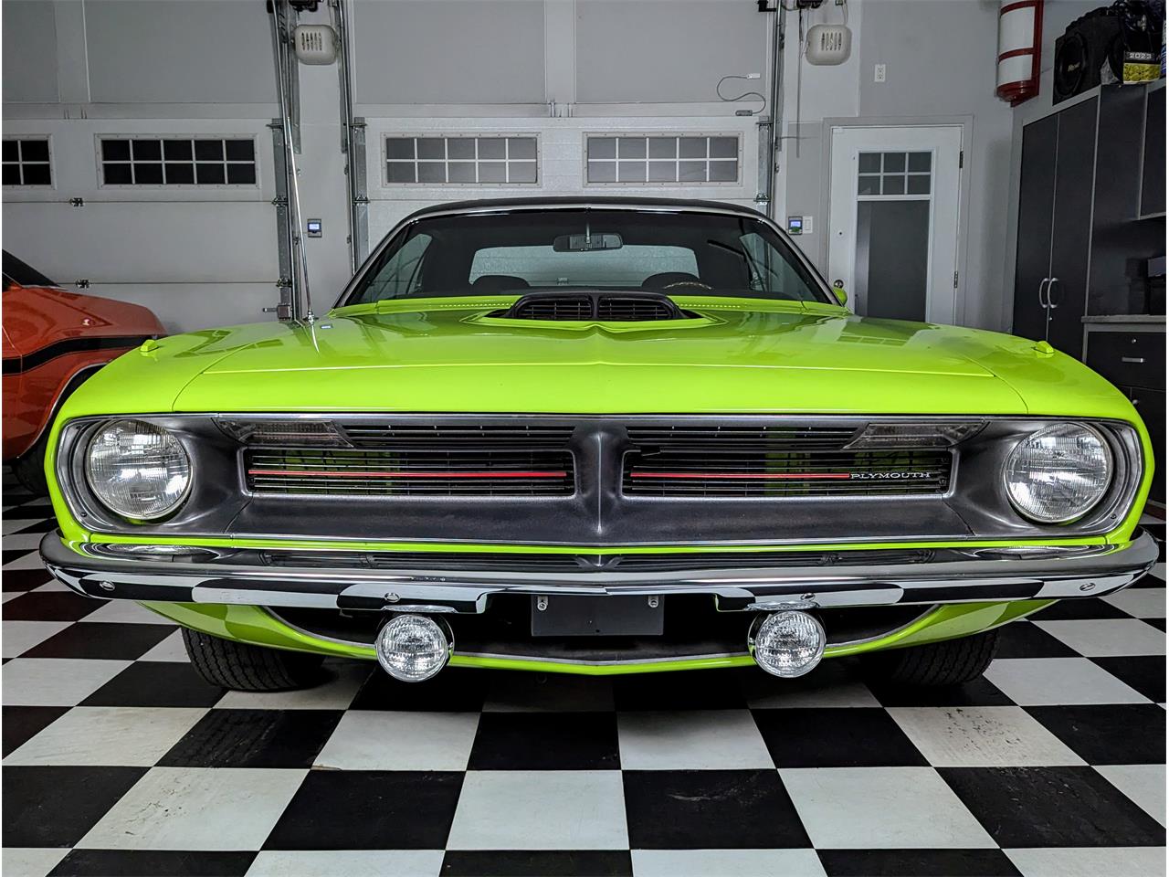 Plymouth-Cuda-1970-Lime-Light-Black-15