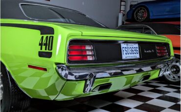 Plymouth-Cuda-1970-Lime-Light-Black-16