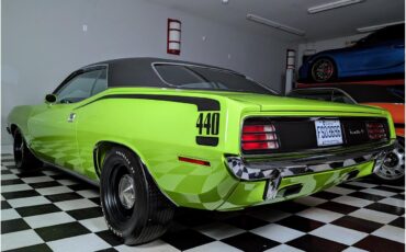 Plymouth-Cuda-1970-Lime-Light-Black-17
